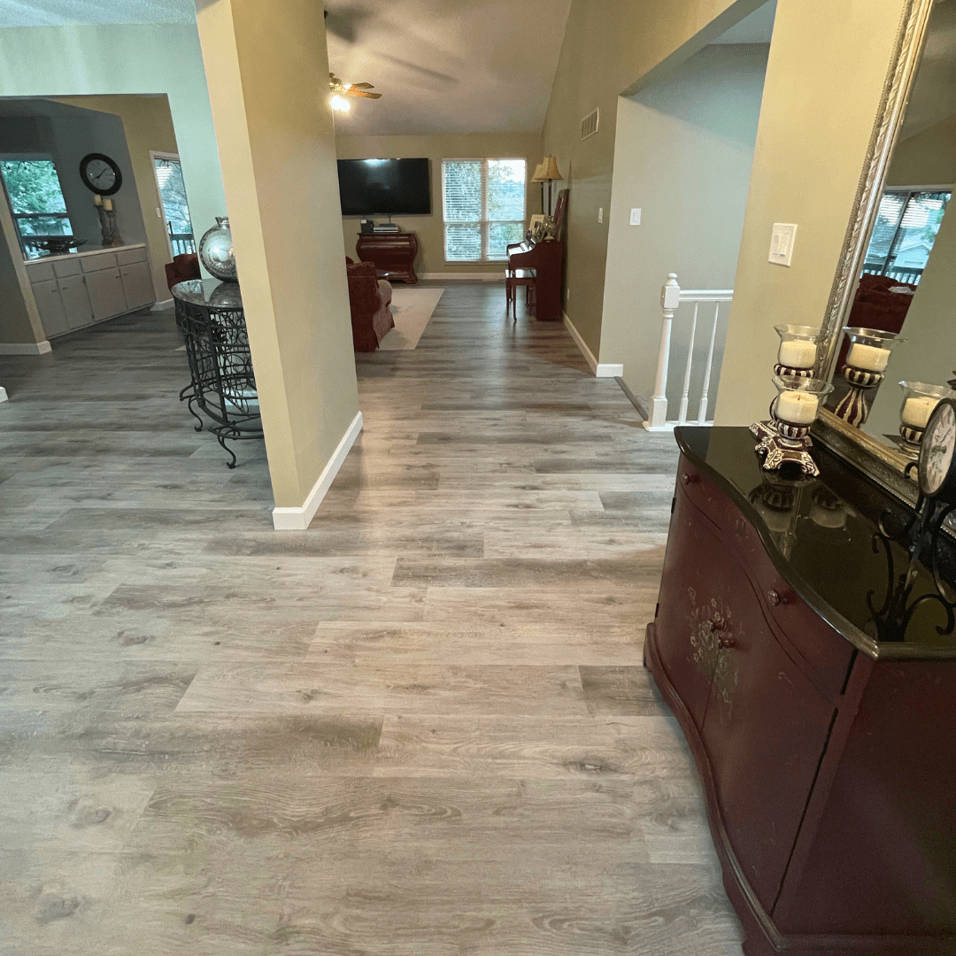 7" x 48" x 5mm Thickness Beach Gray Click Lock Luxury Vinyl Plank, 20MIL (24SQ FT/ BOX)