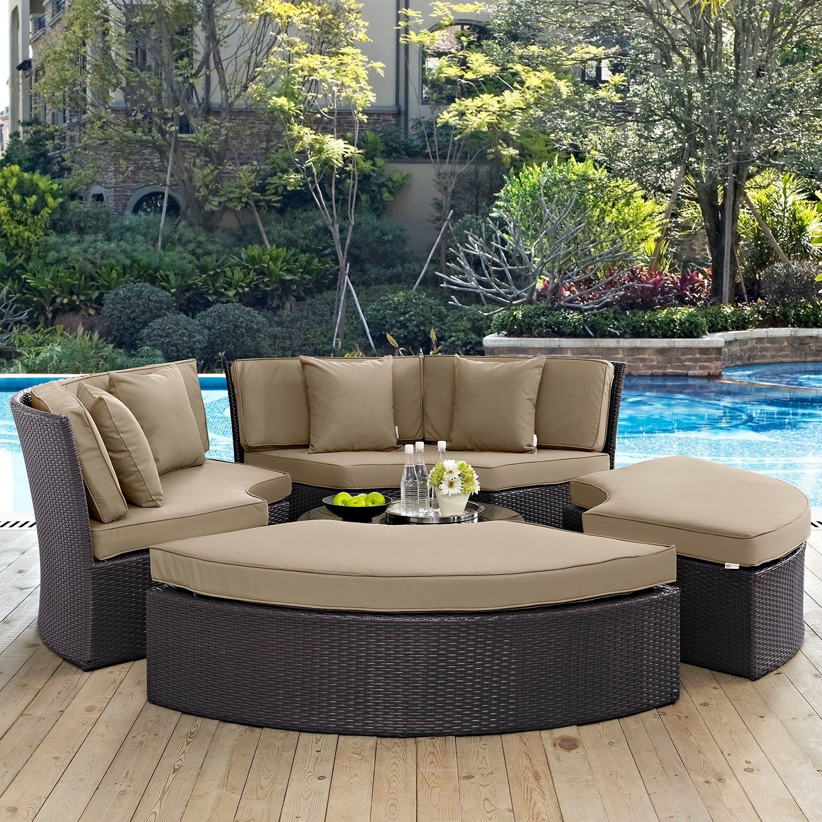 Convene Circular Outdoor Patio Daybed Set by Modway