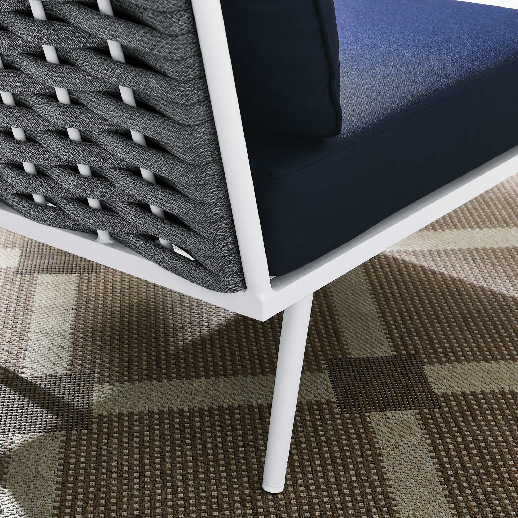 Stance Outdoor Patio Aluminum Corner Chair by Modway