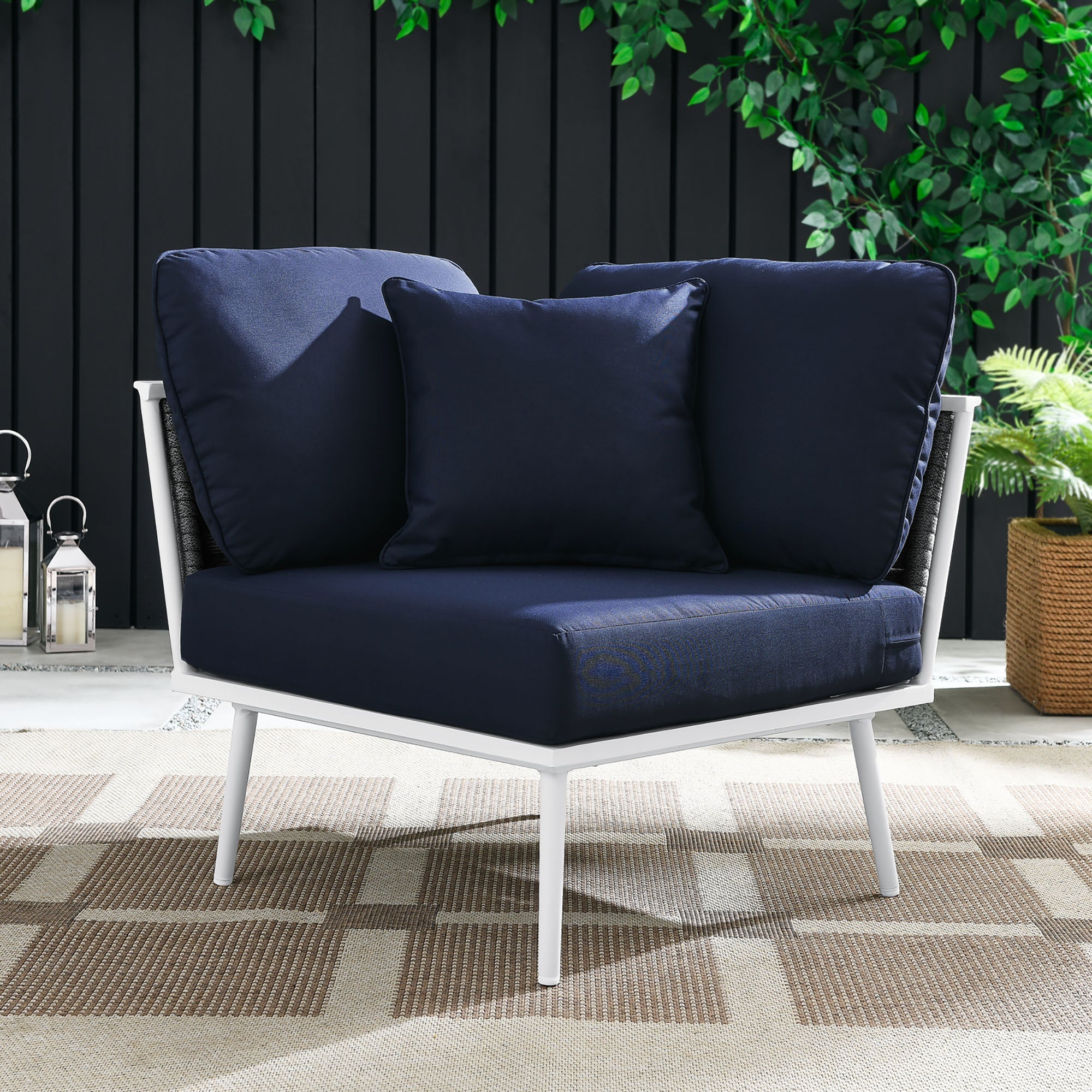 Stance Outdoor Patio Aluminum Corner Chair by Modway