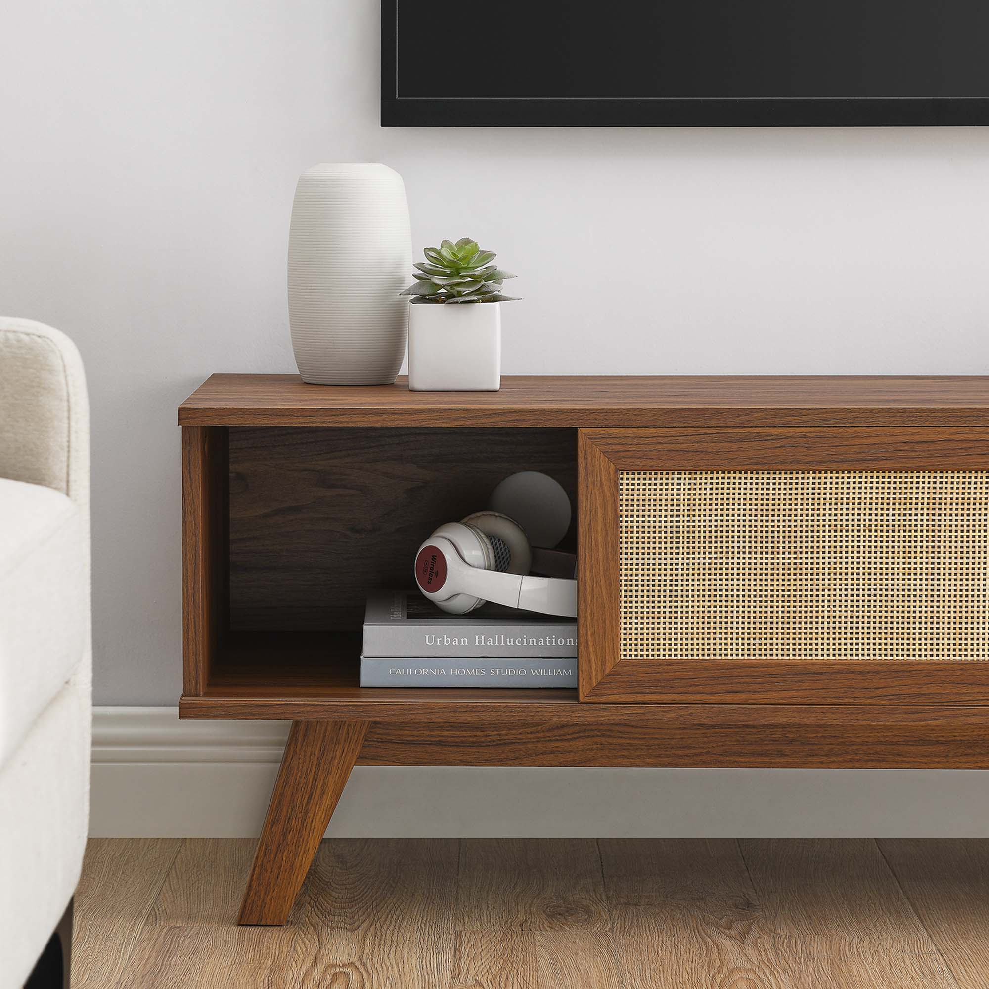 Soma 47" TV Stand by Modway
