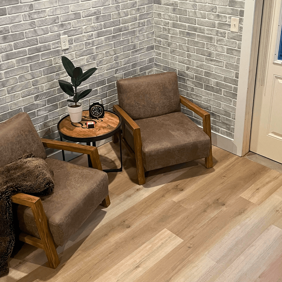 7" x 48" x 6.5mm Thickness French Oak Click Lock Luxury Vinyl Plank, 20MIL (19SQ FT/ BOX)