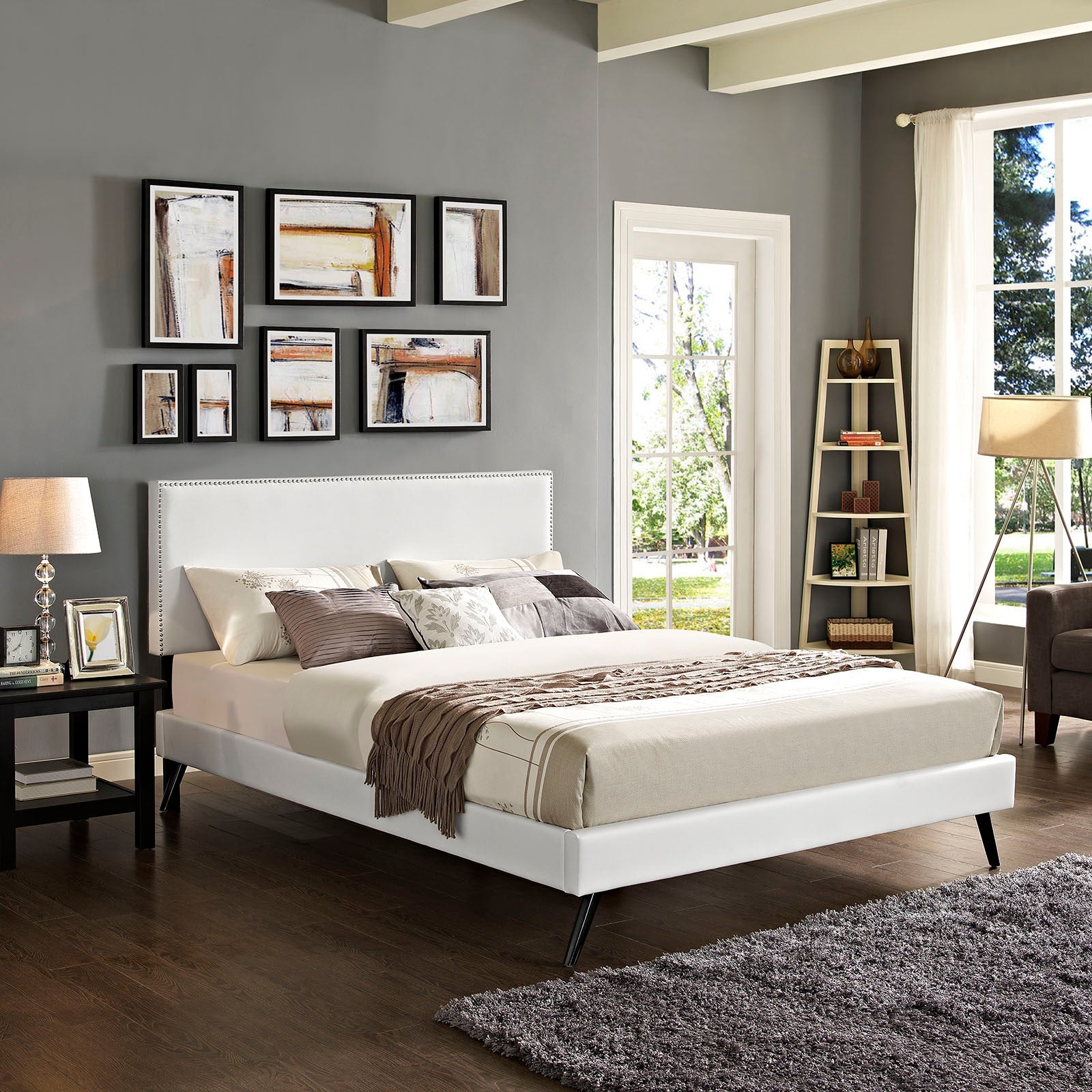Phoebe Platform Bed with Round Splayed Legs by Modway