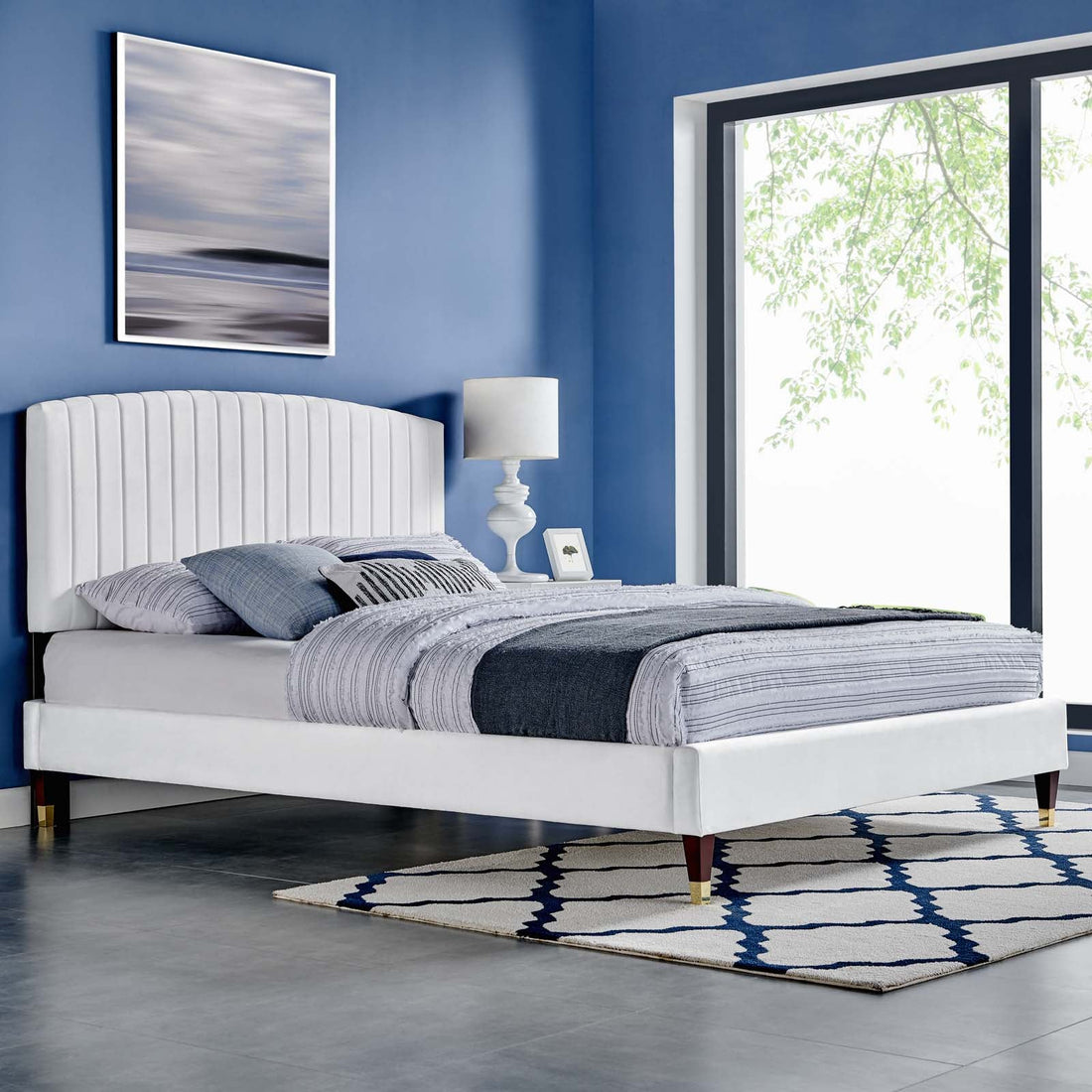 Alessi Performance Velvet Queen Platform Bed by Modway