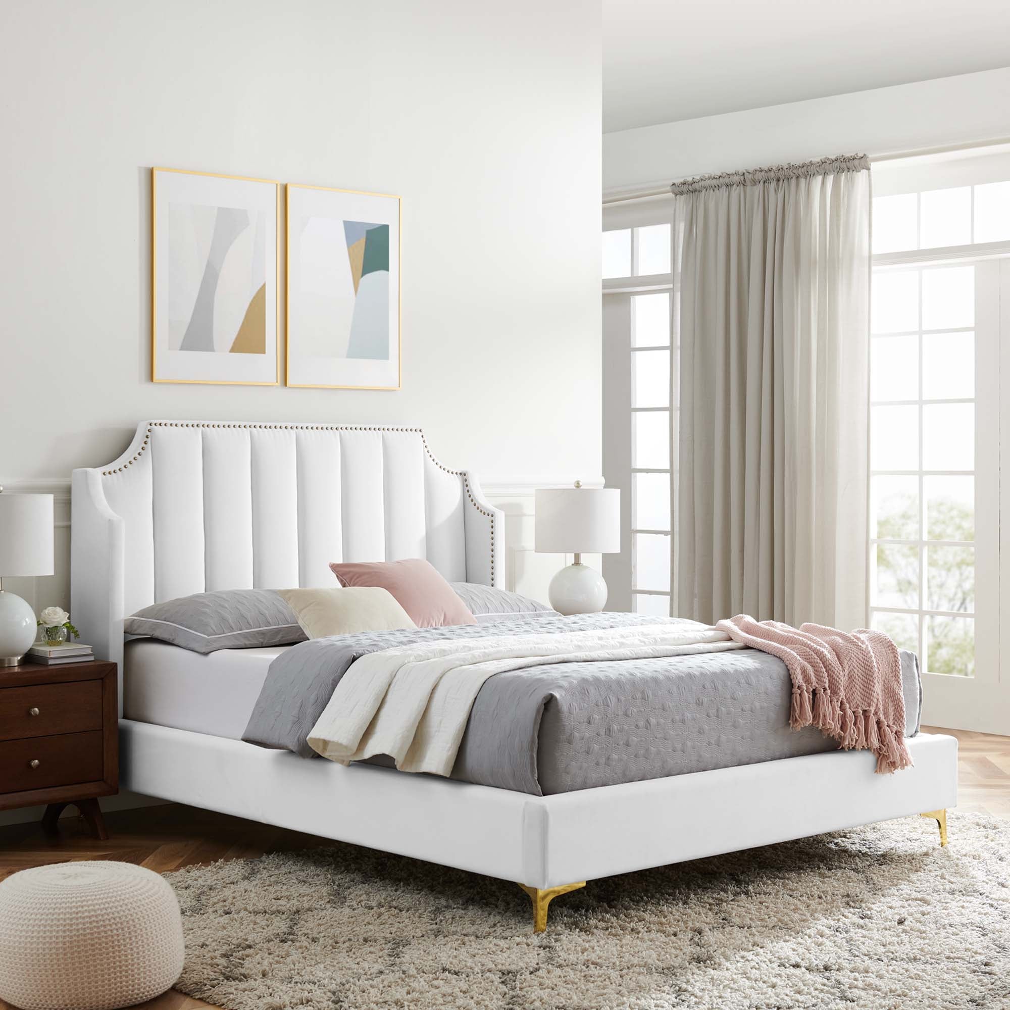 Daniella Performance Velvet Platform Bed by Modway