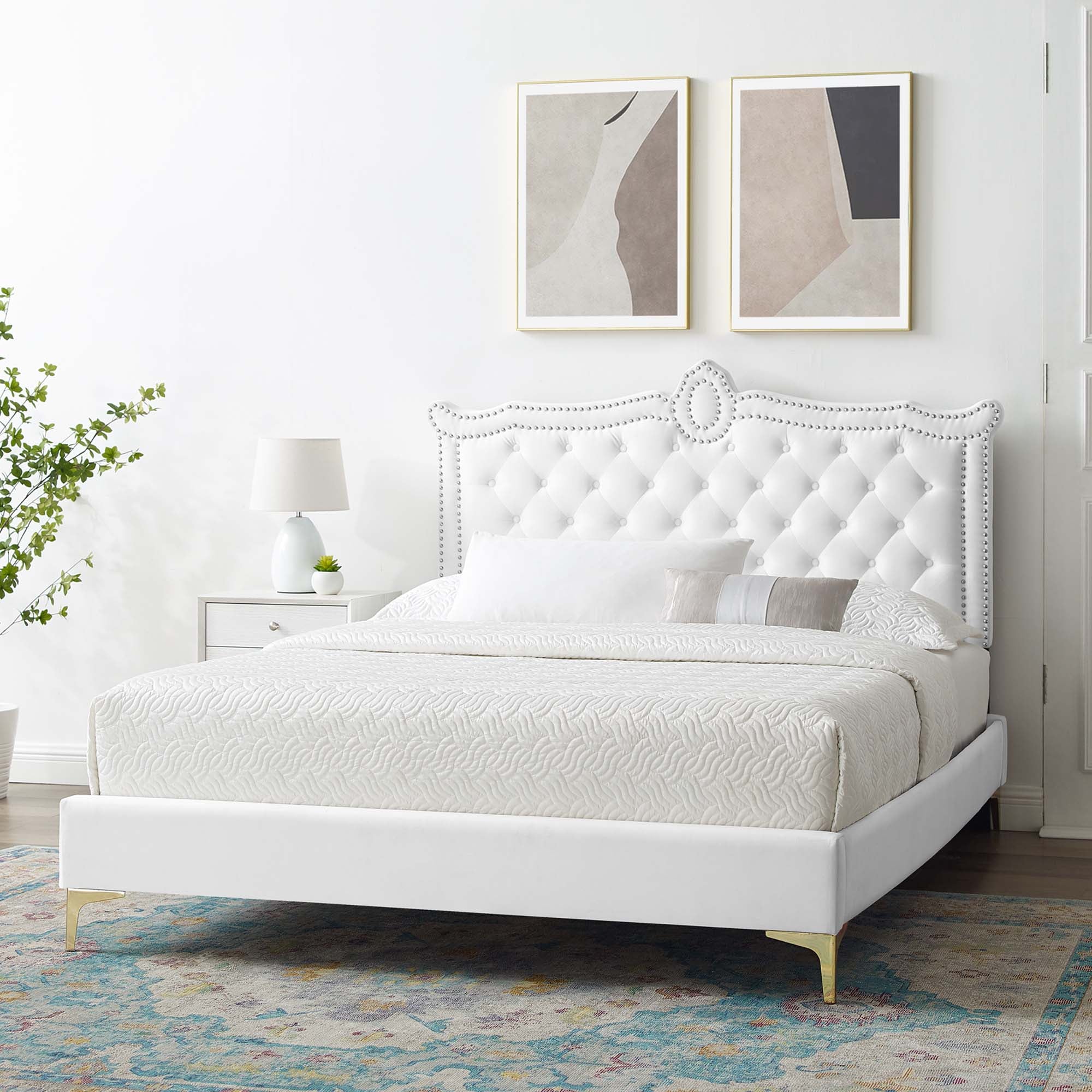 Clara Performance Velvet Queen Platform Bed by Modway