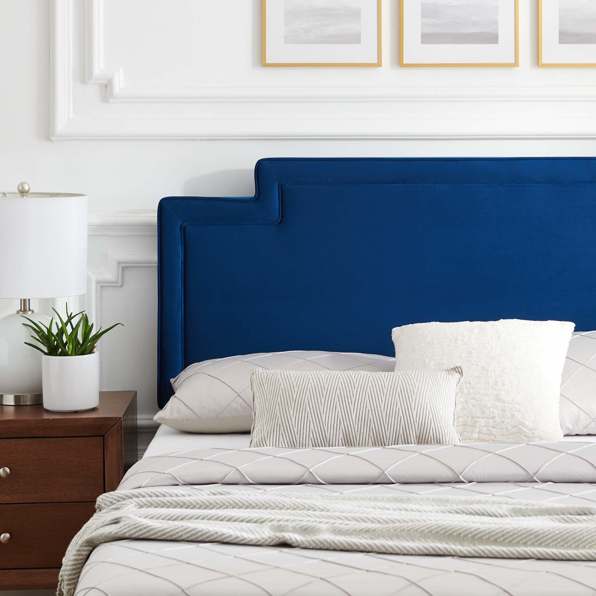 Liva Performance Velvet Bed With Wood and Gold Legs by Modway
