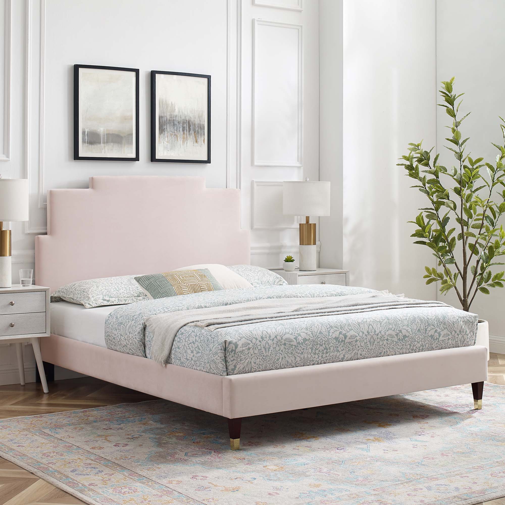 Lindsey Performance Velvet Platform Bed With Wood and Gold Legs by Modway