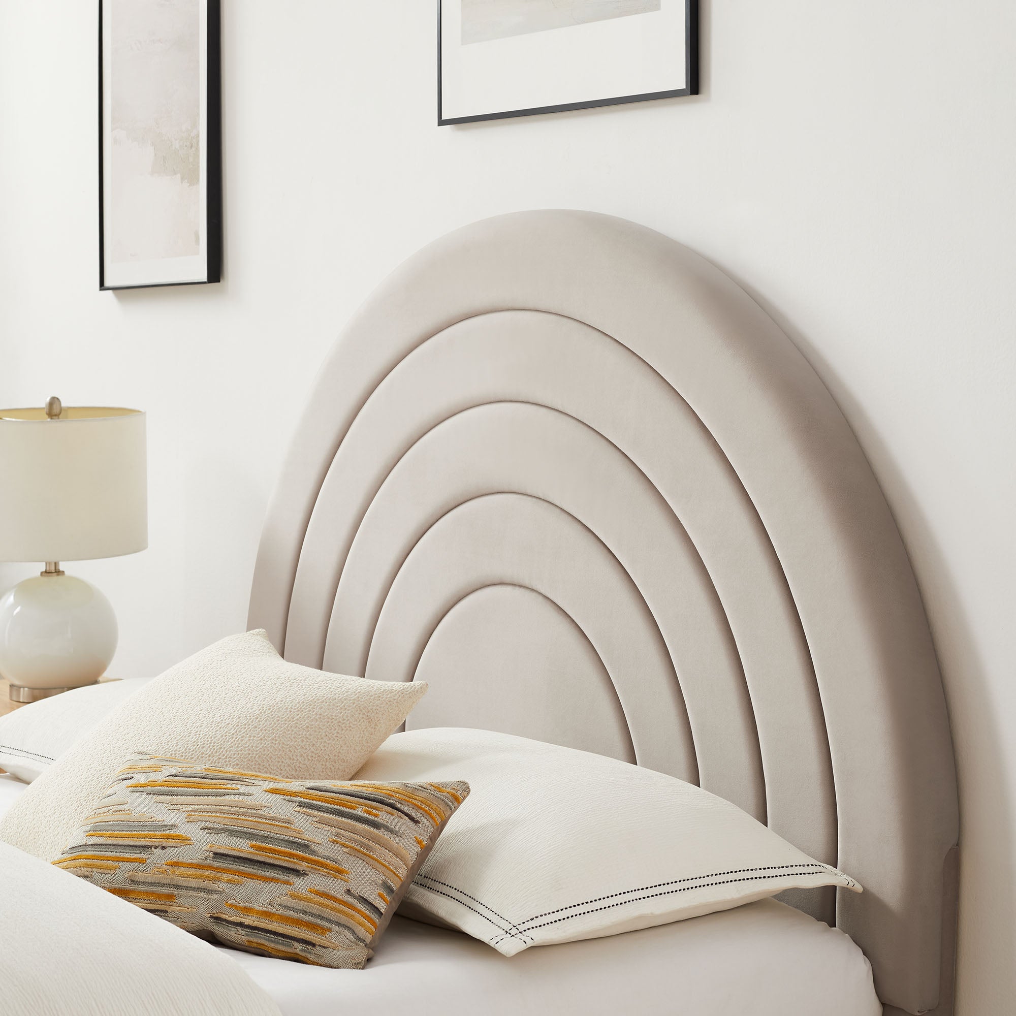 Solana Arched Performance Velvet Platform Bed by Modway