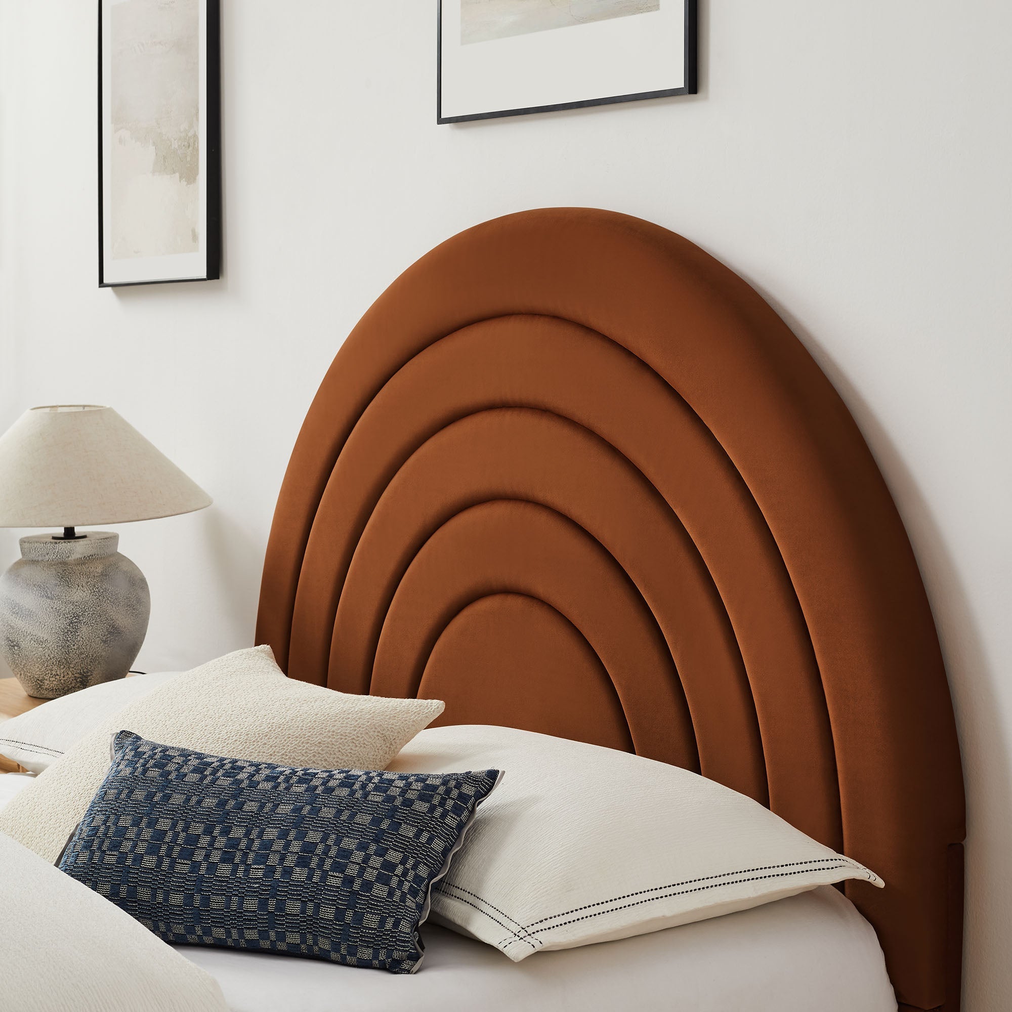 Solana Arched Performance Velvet Platform Bed by Modway