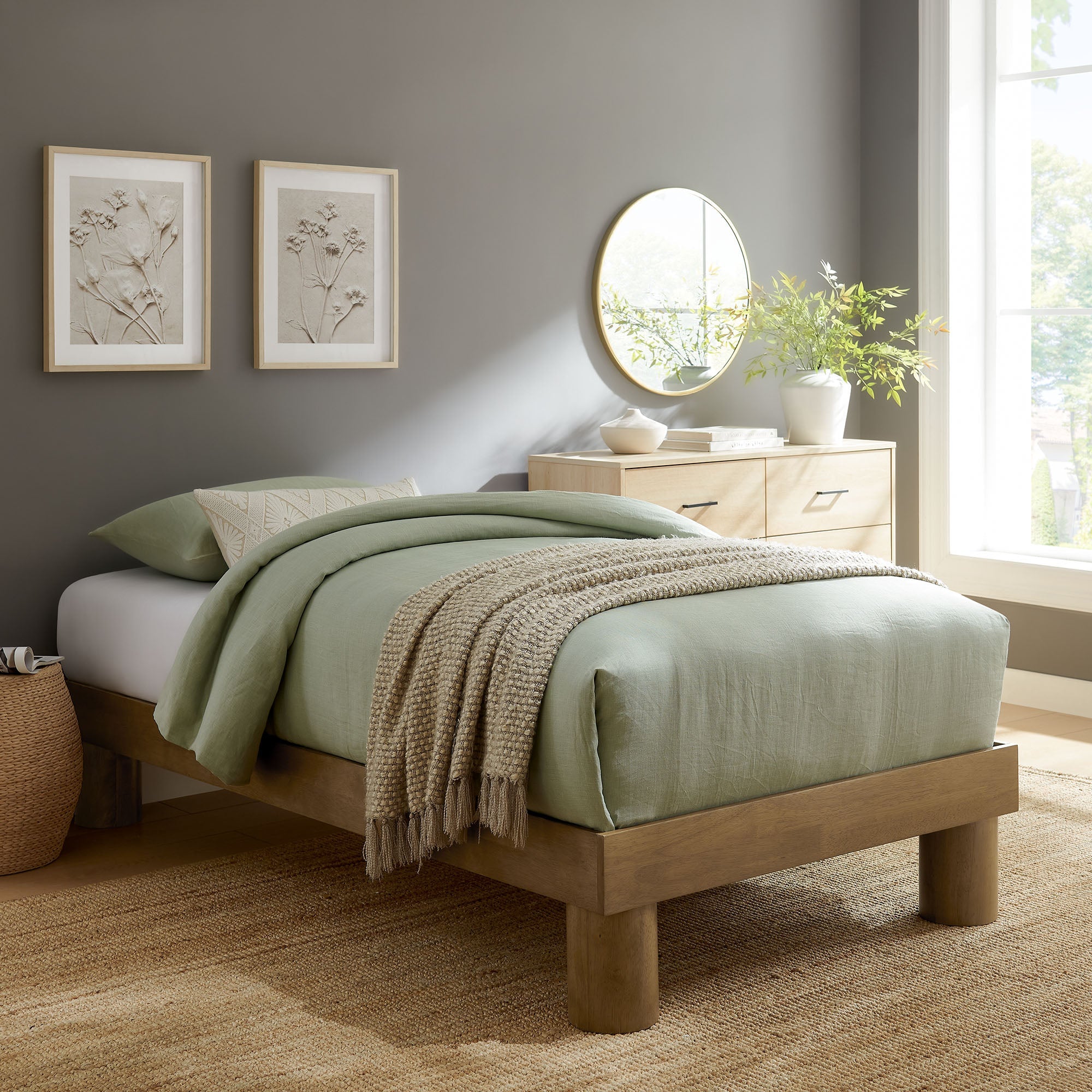Runa Platform Bed by Modway