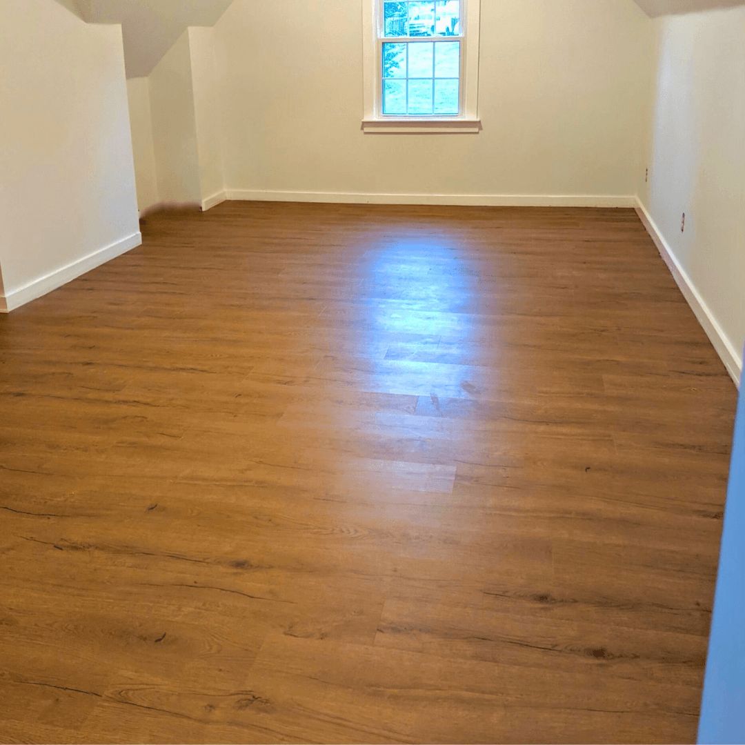 7" x 48" x 5mm Thickness Medium Oak Click Lock Luxury Vinyl Plank, 20MIL (24SQ FT/ BOX)
