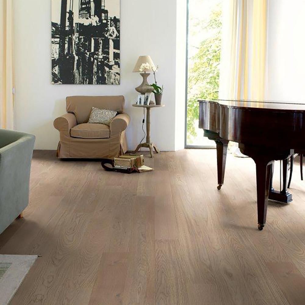 Pioneer Essen American Hickory Engineered Hardwood Flooring - 5/8&quot; x 9&quot;, 15.8mm Thickness&quot;
