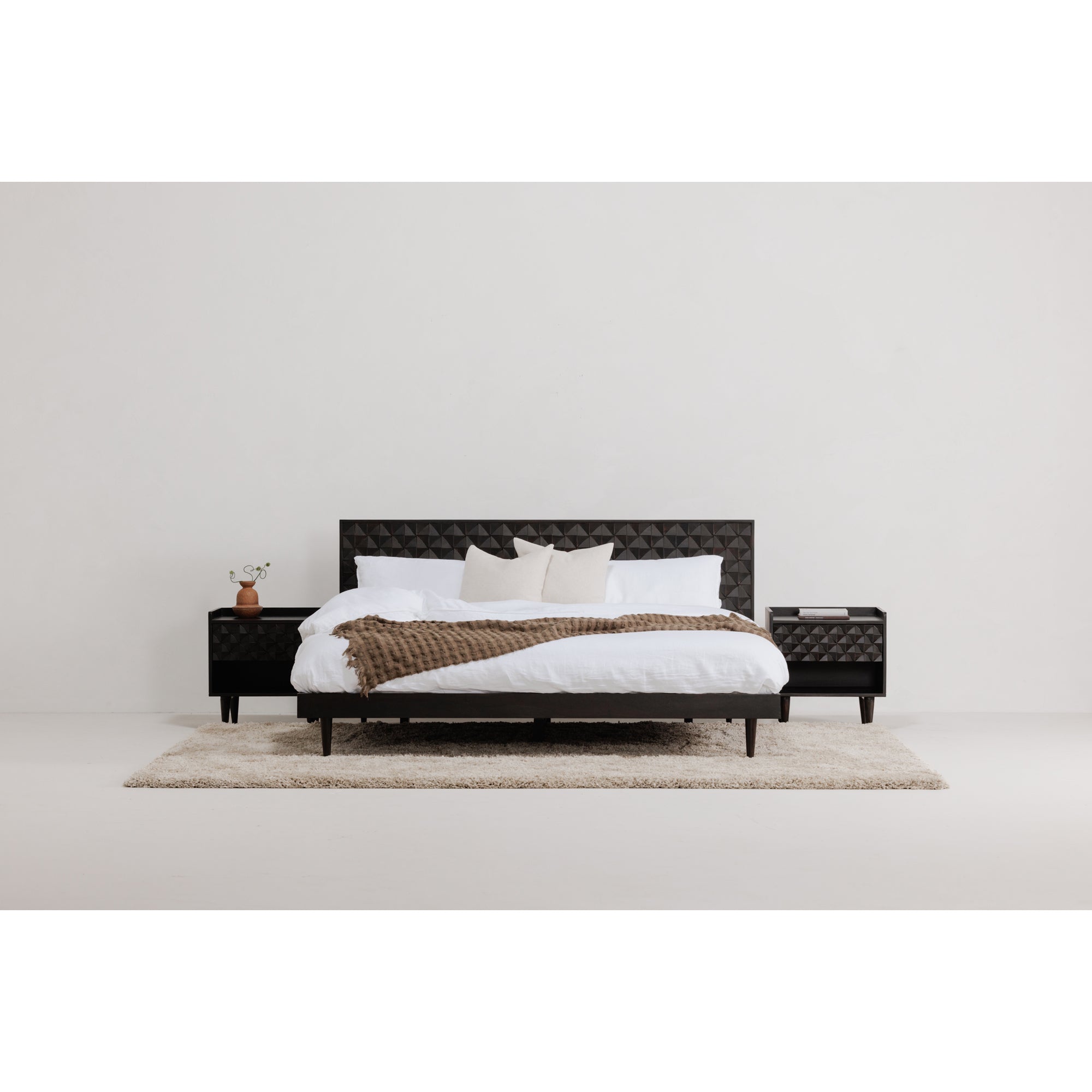 Paolo King Bed Brown Beds, Brown / Carved Sheesham Wood Headboard on MDF