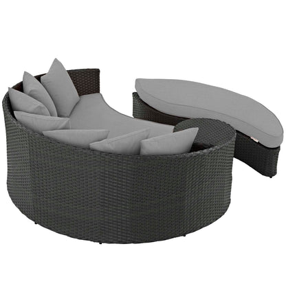 Sojourn Outdoor Patio Sunbrella¬Æ Daybed by Modway
