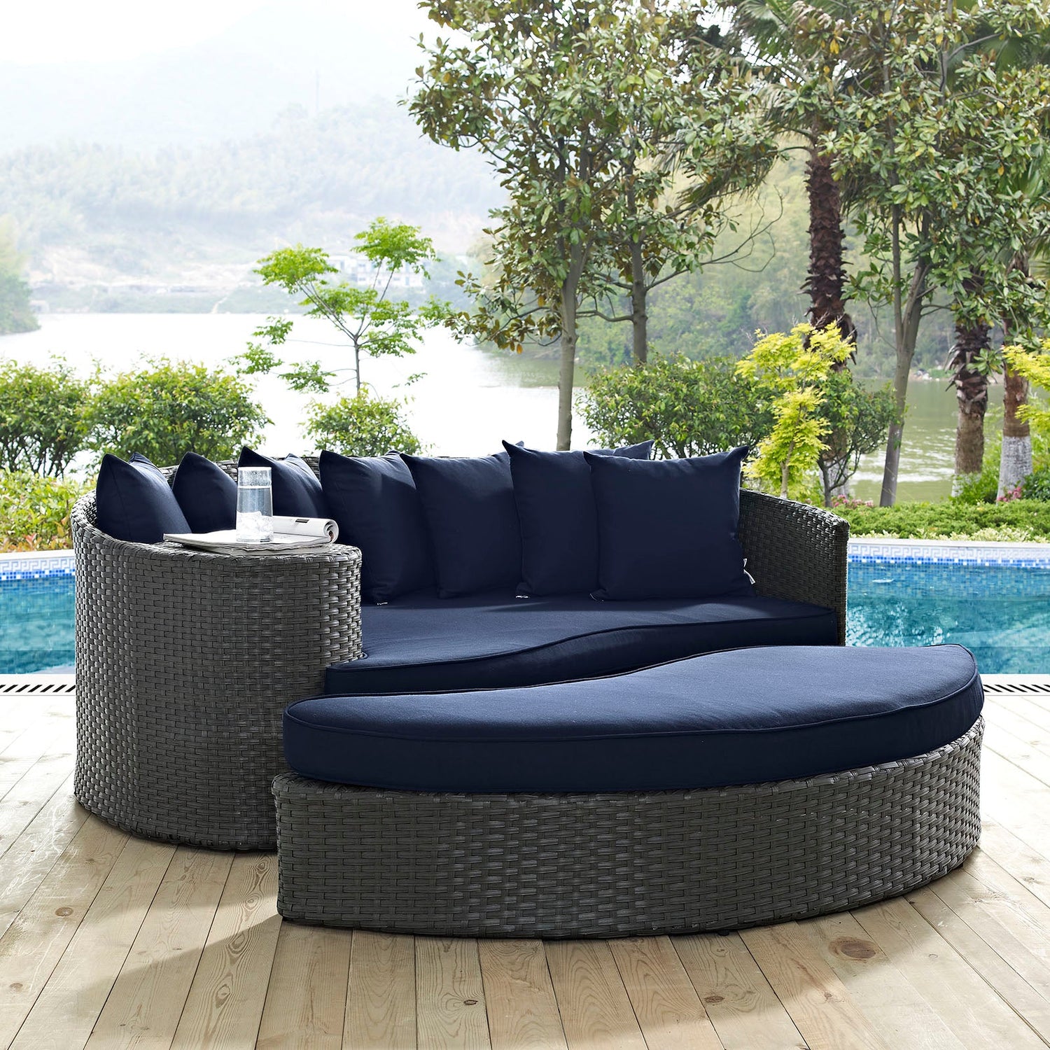 Sojourn Outdoor Patio Sunbrella¬Æ Daybed by Modway