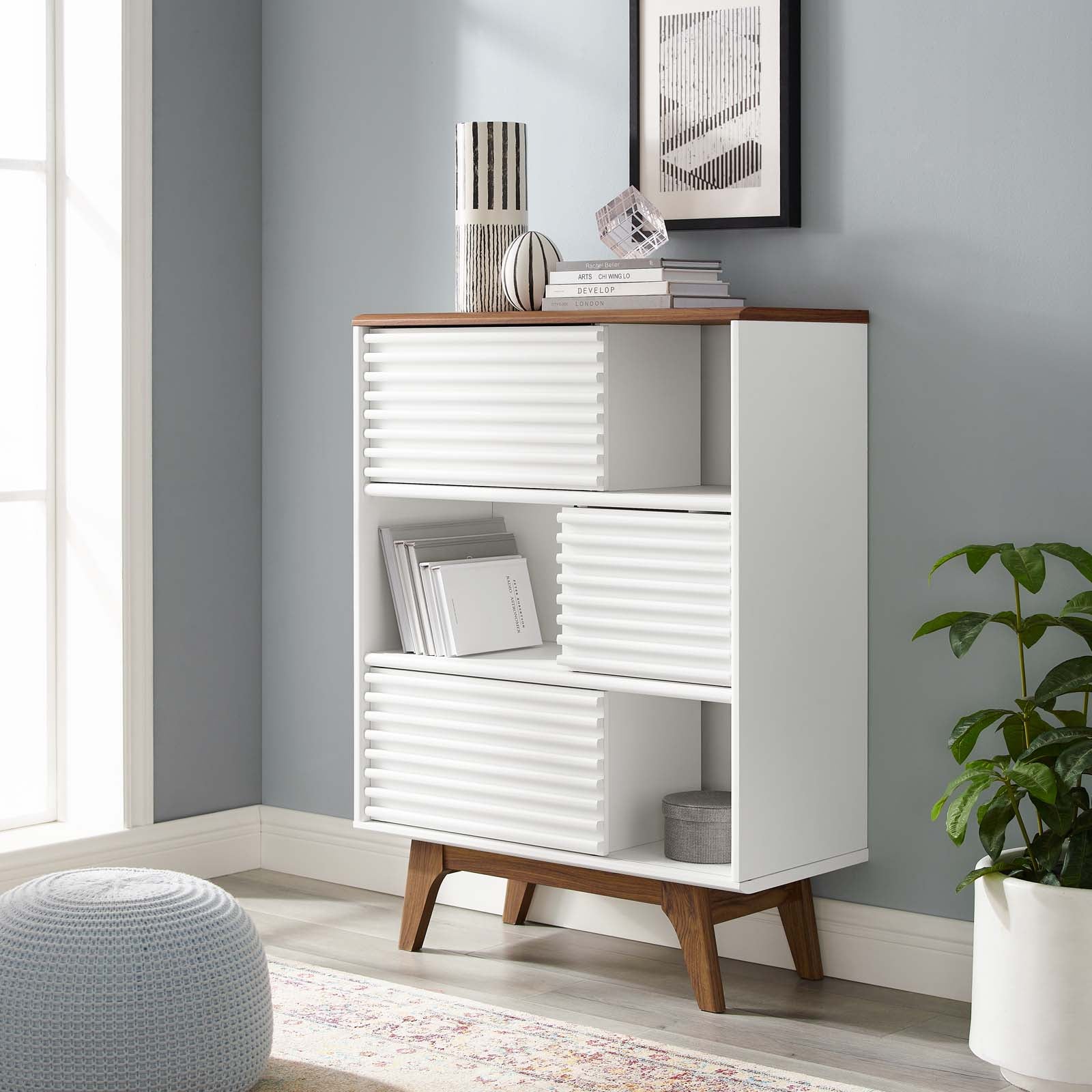 Render Three-Tier Display Storage Cabinet Stand By HouseBean