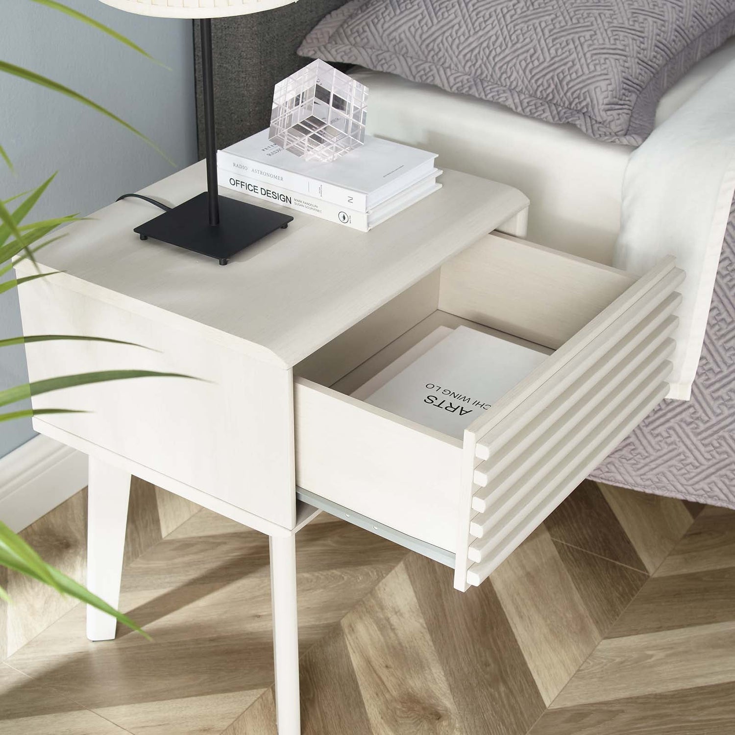 Render End Table By HouseBean