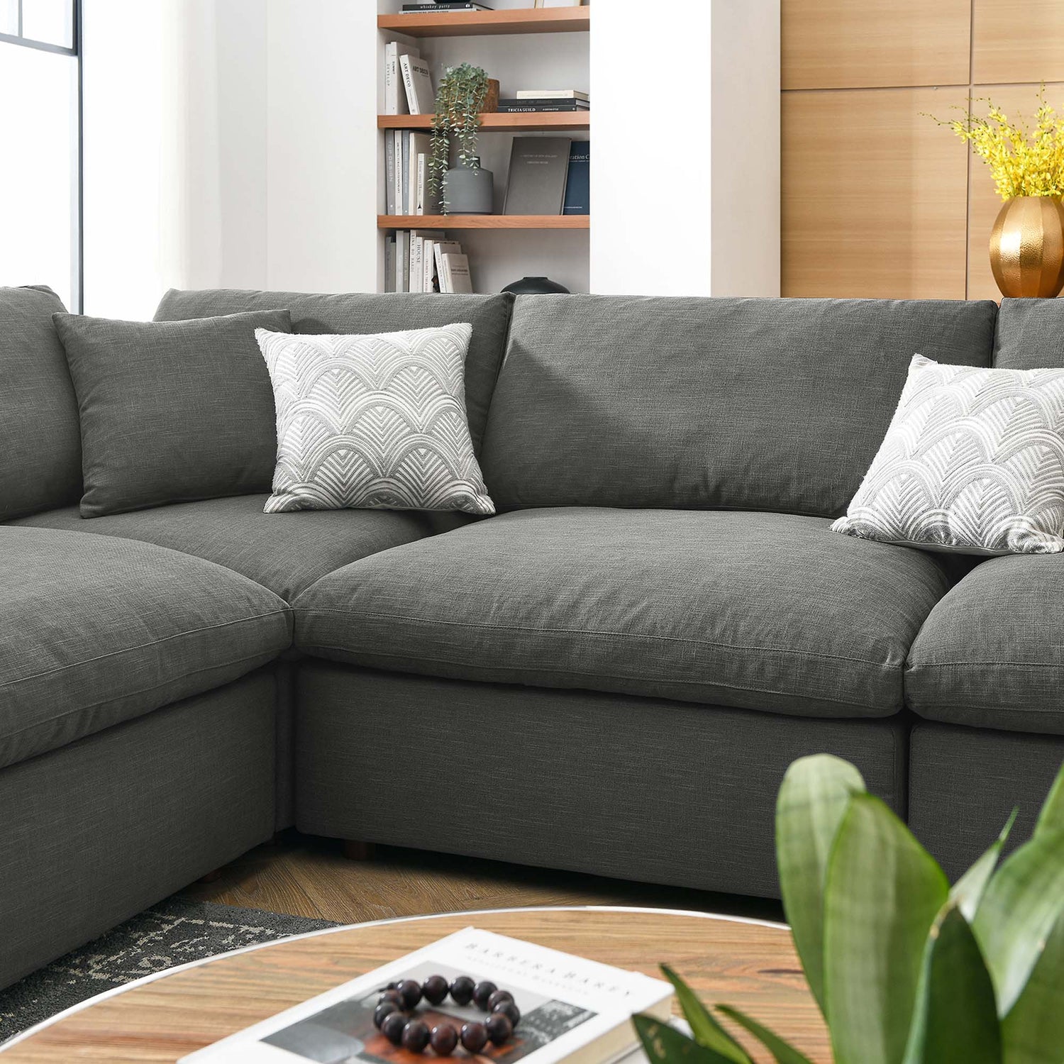 Commix U Shaped Sectional by Modway