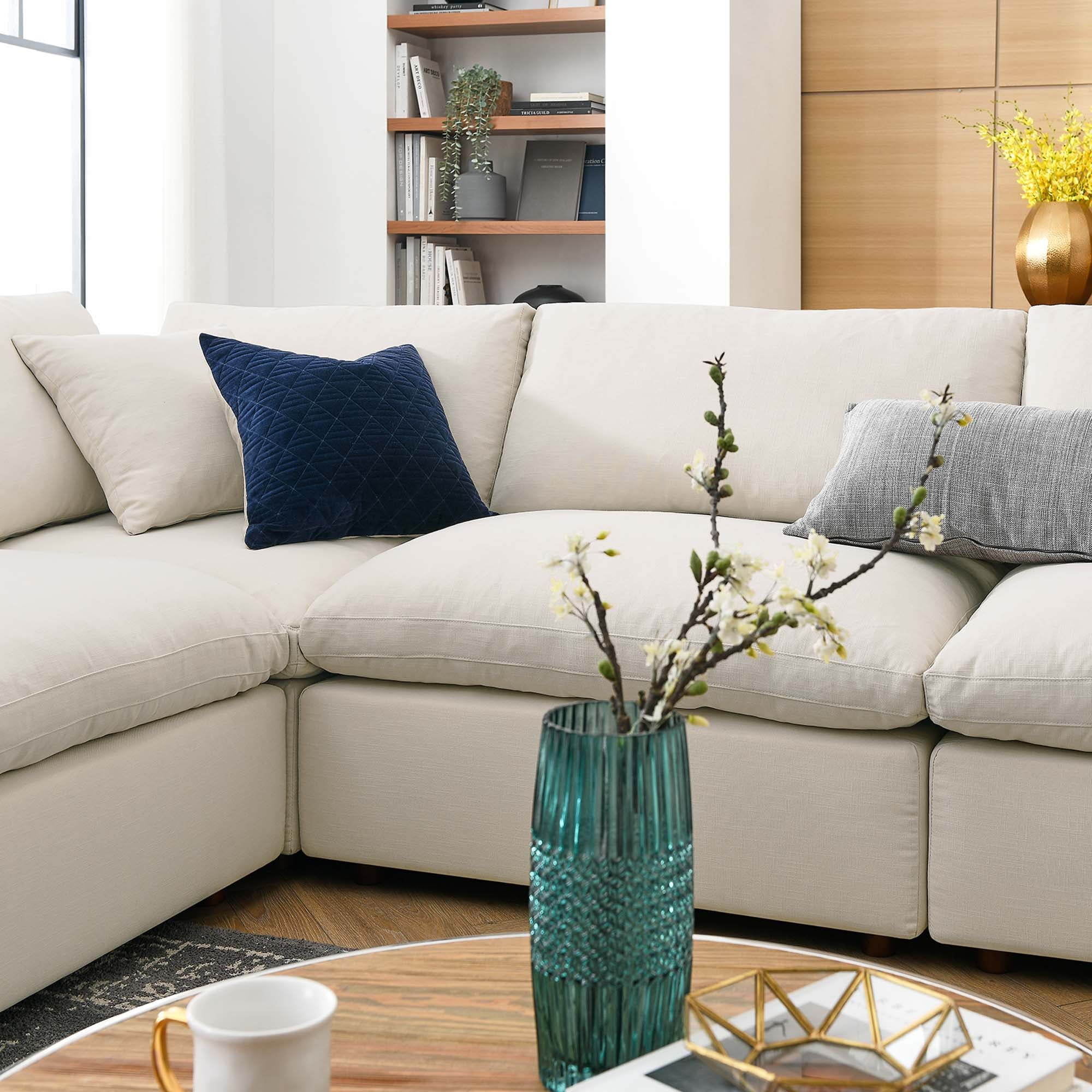 Commix U Shaped Sectional by Modway