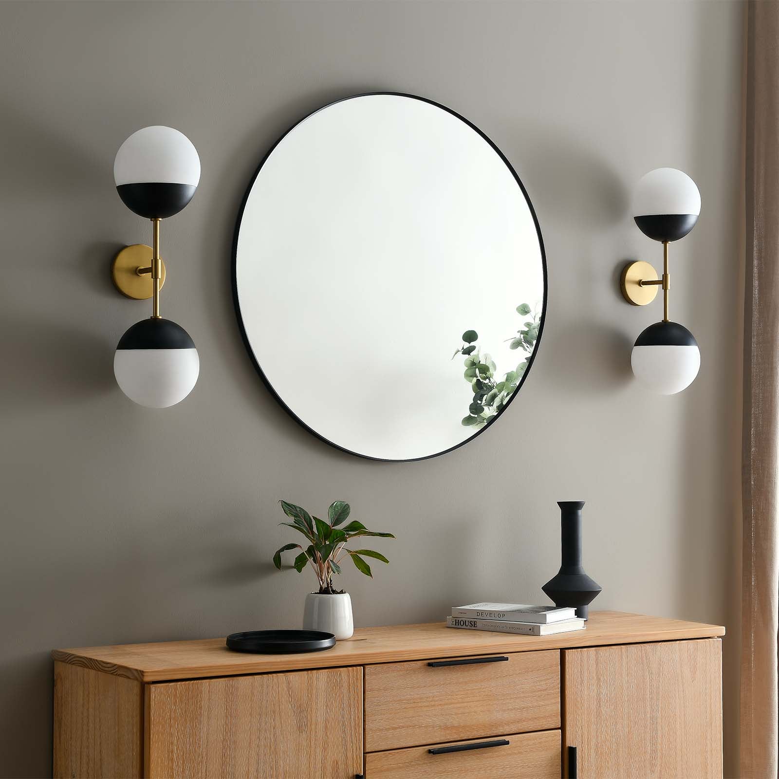 Stellar 2-Light Wall Sconce By HouseBean