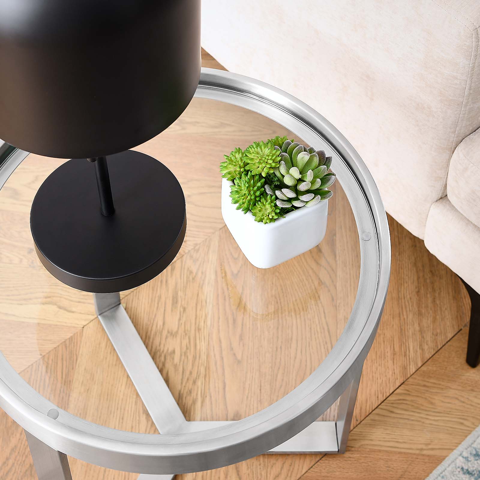 Relay Side Table By HouseBean