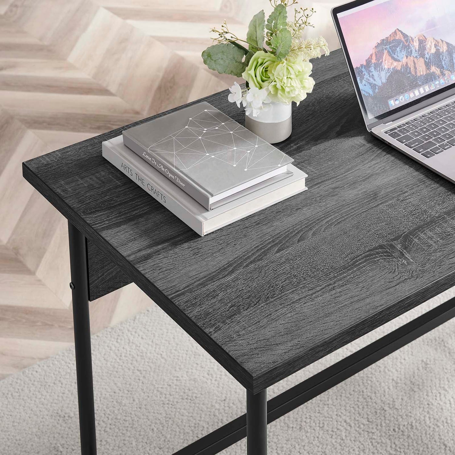 Nexus Office Desk By HouseBean