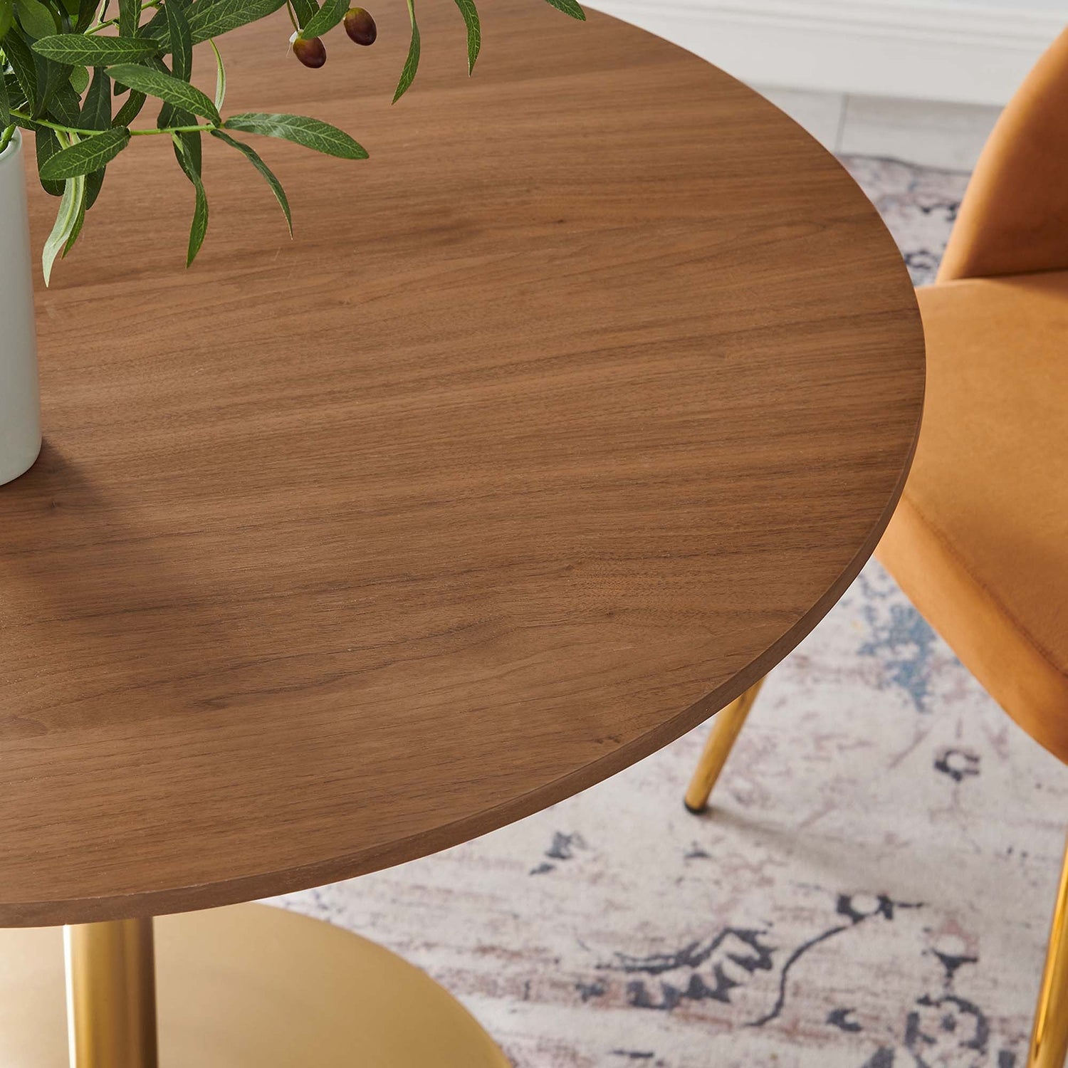 Pursuit 40&quot; Dining Table by Modway