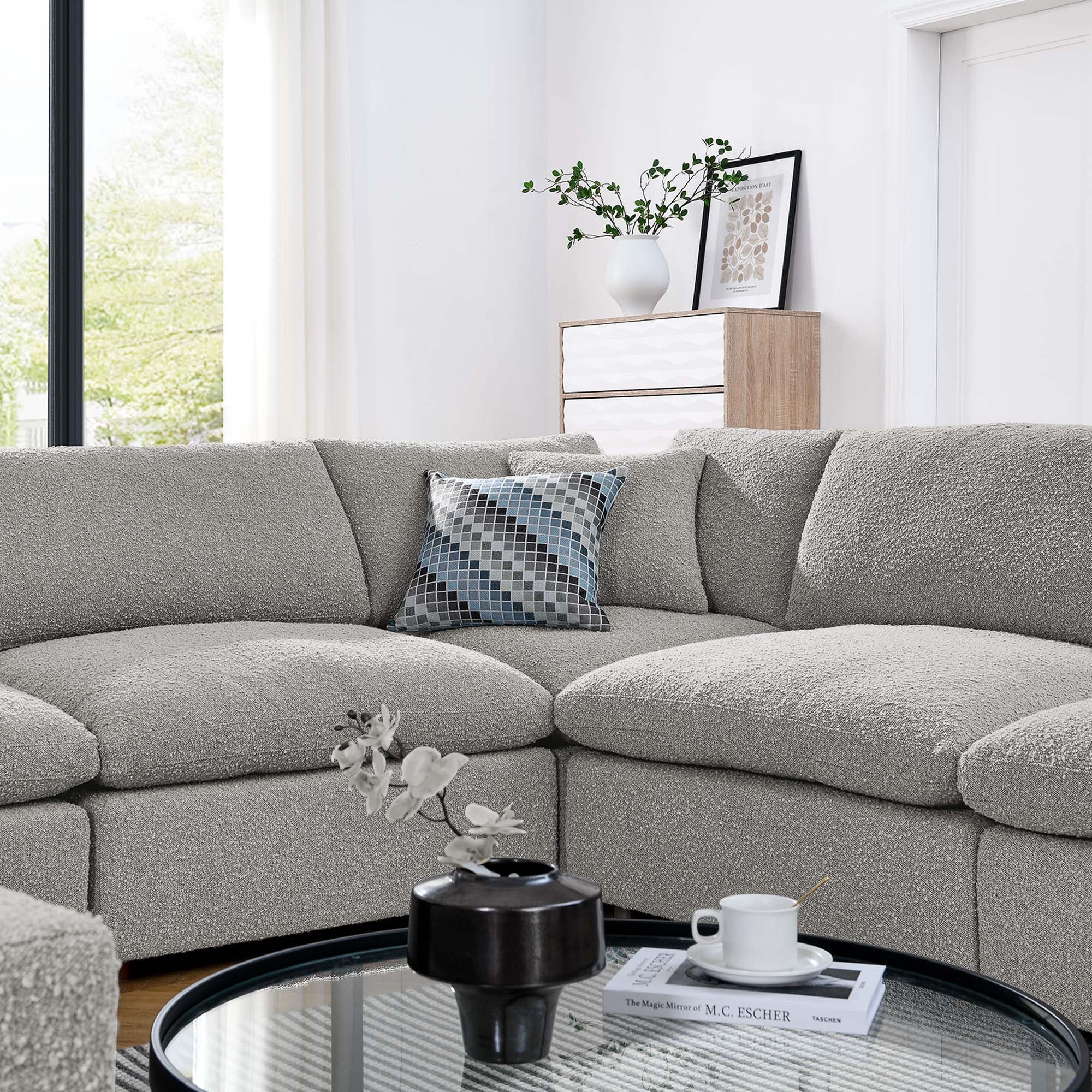 Commix U Shaped Sectional by Modway