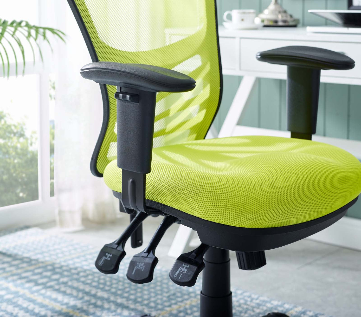 Articulate Mesh Office Chair By HouseBean