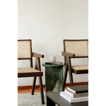 Tara Accent Table White Stools, White