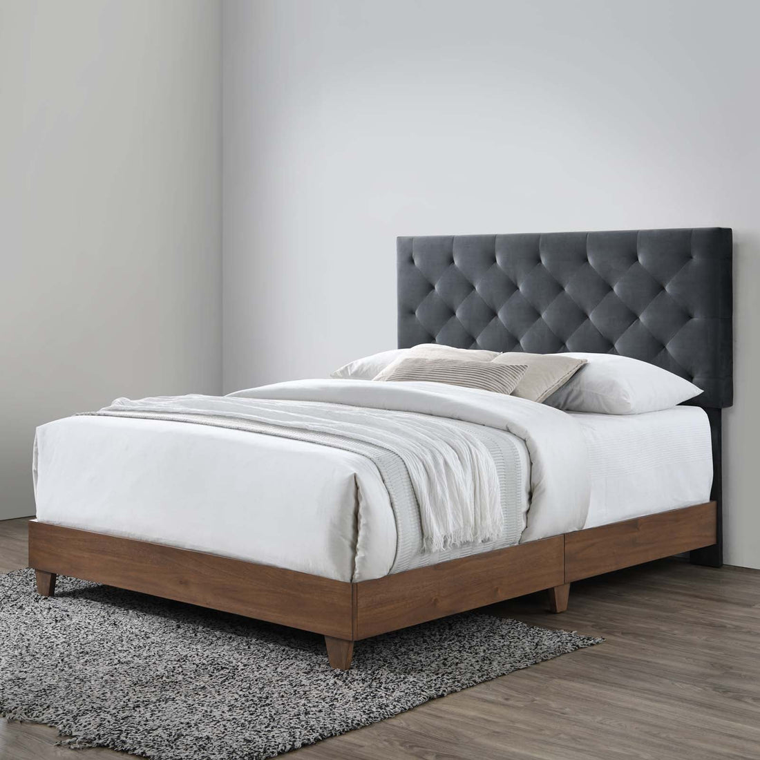 Rhiannon Diamond Tufted Upholstered Performance Velvet Bed by Modway