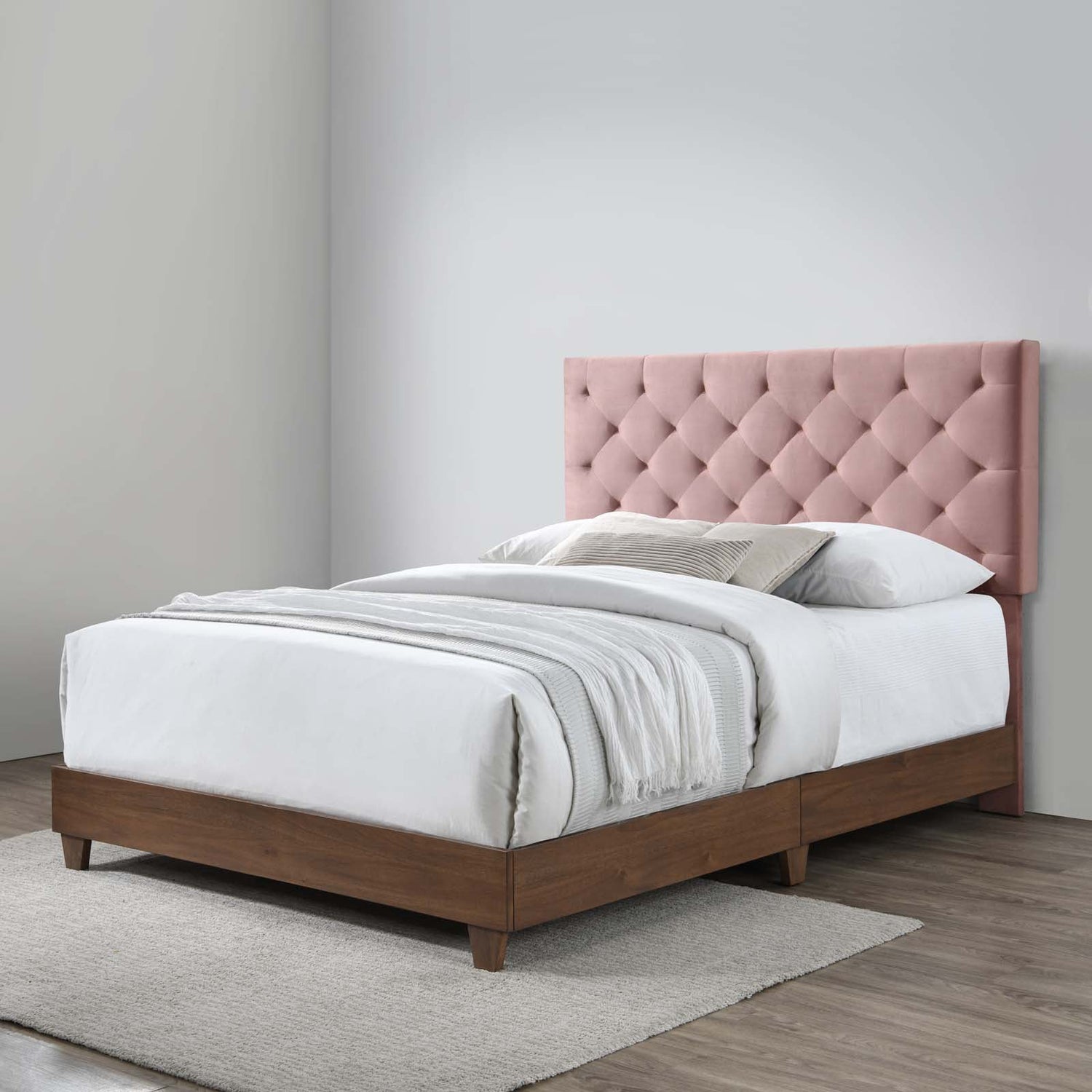 Rhiannon Diamond Tufted Upholstered Performance Velvet Bed by Modway