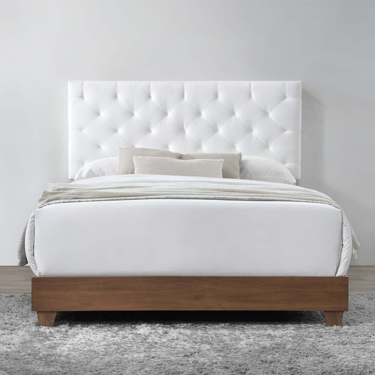 Rhiannon Diamond Tufted Upholstered Performance Velvet Bed by Modway