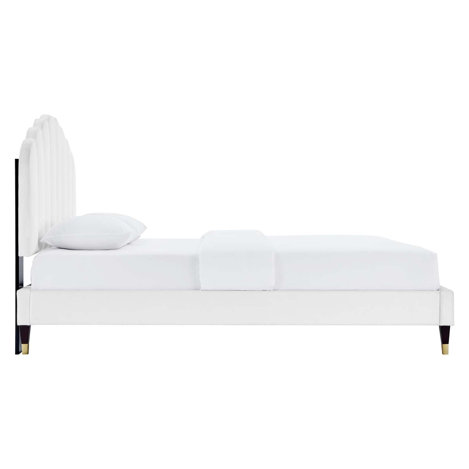 Daisy Performance Velvet Platform Bed by Modway