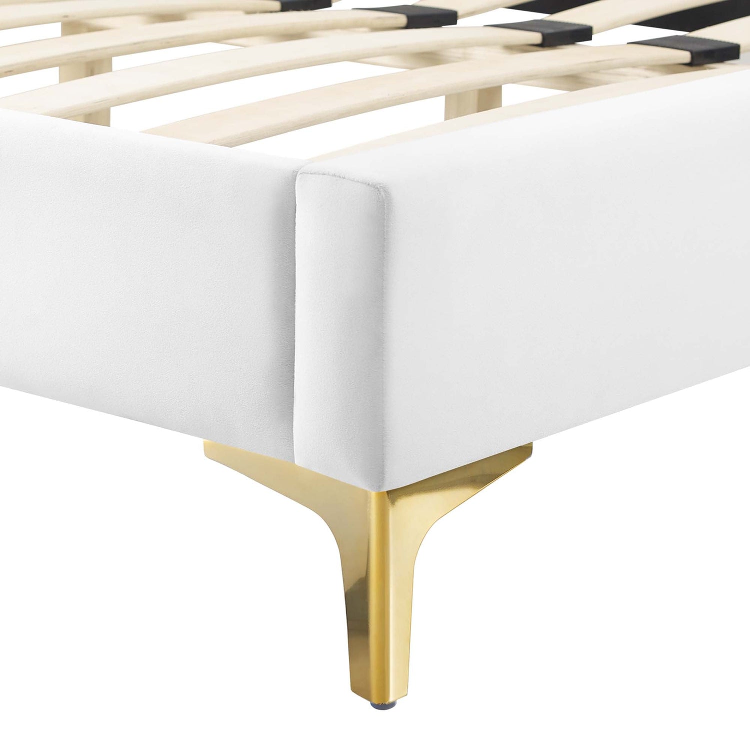 Clara Performance Velvet Queen Platform Bed by Modway