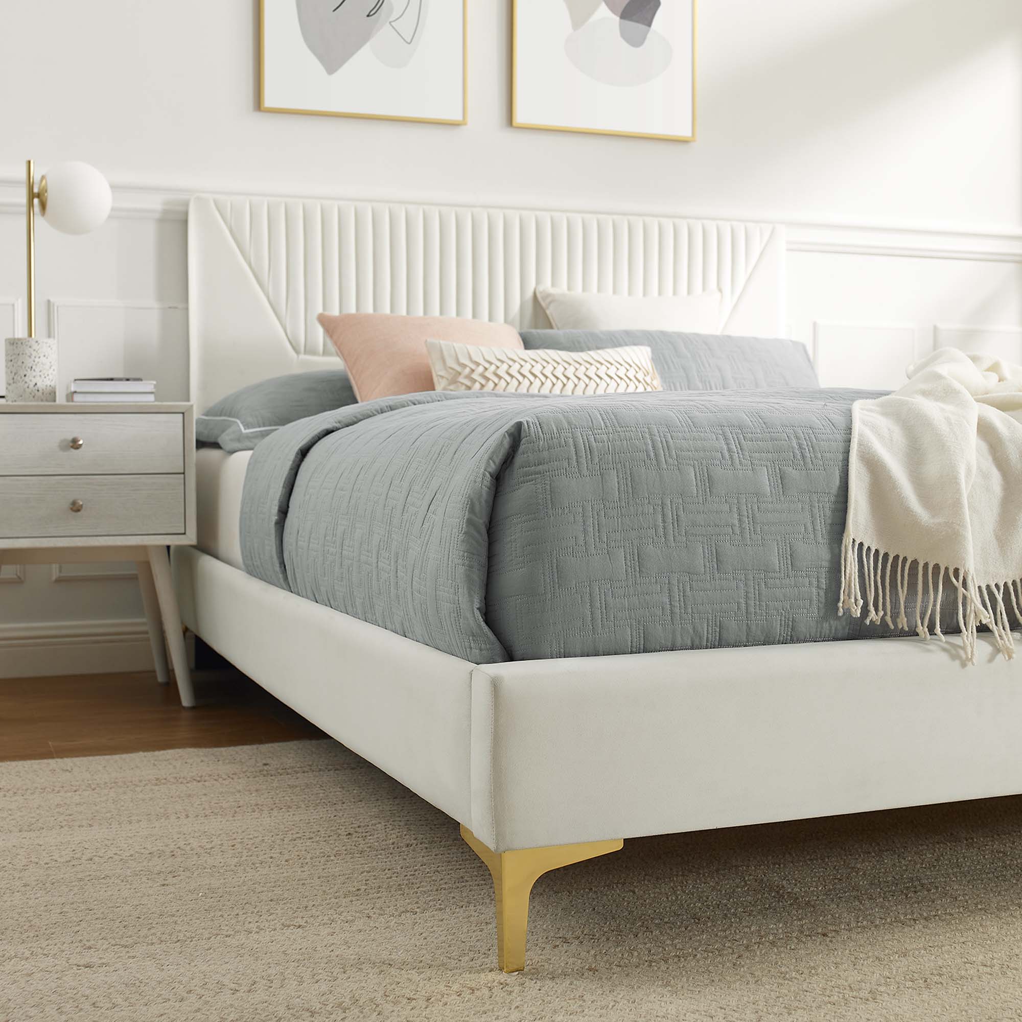 Yasmine Channel Tufted Performance Velvet Platform Bed by Modway