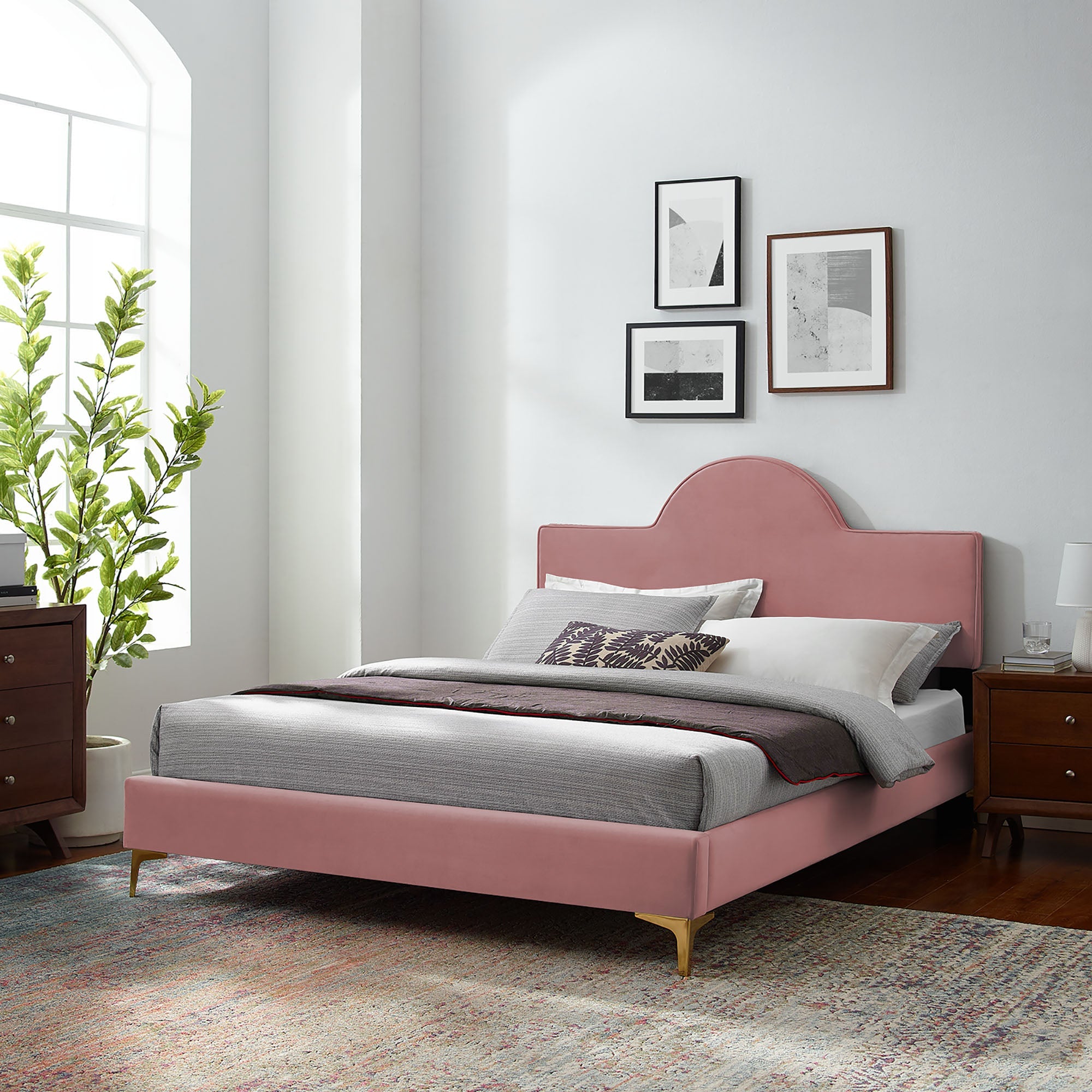 Sunny Performance Velvet Bed by Modway