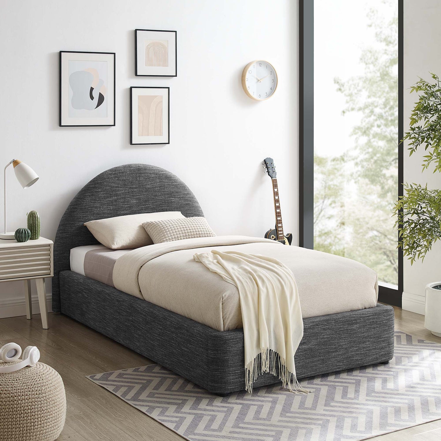 Resort Upholstered Fabric Arched Round Platform Bed by Modway