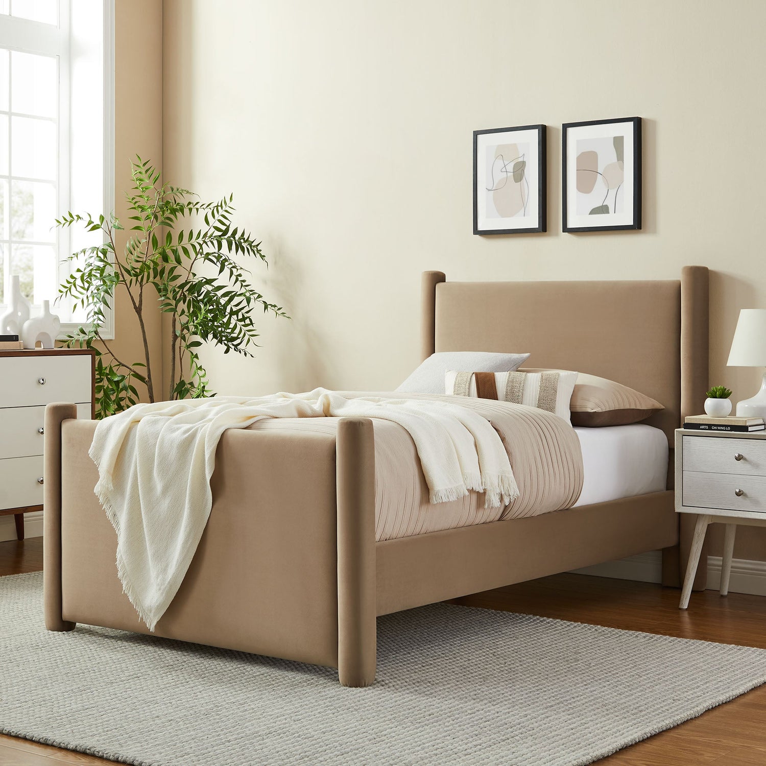 Rael Performance Velvet Platform Bed by Modway
