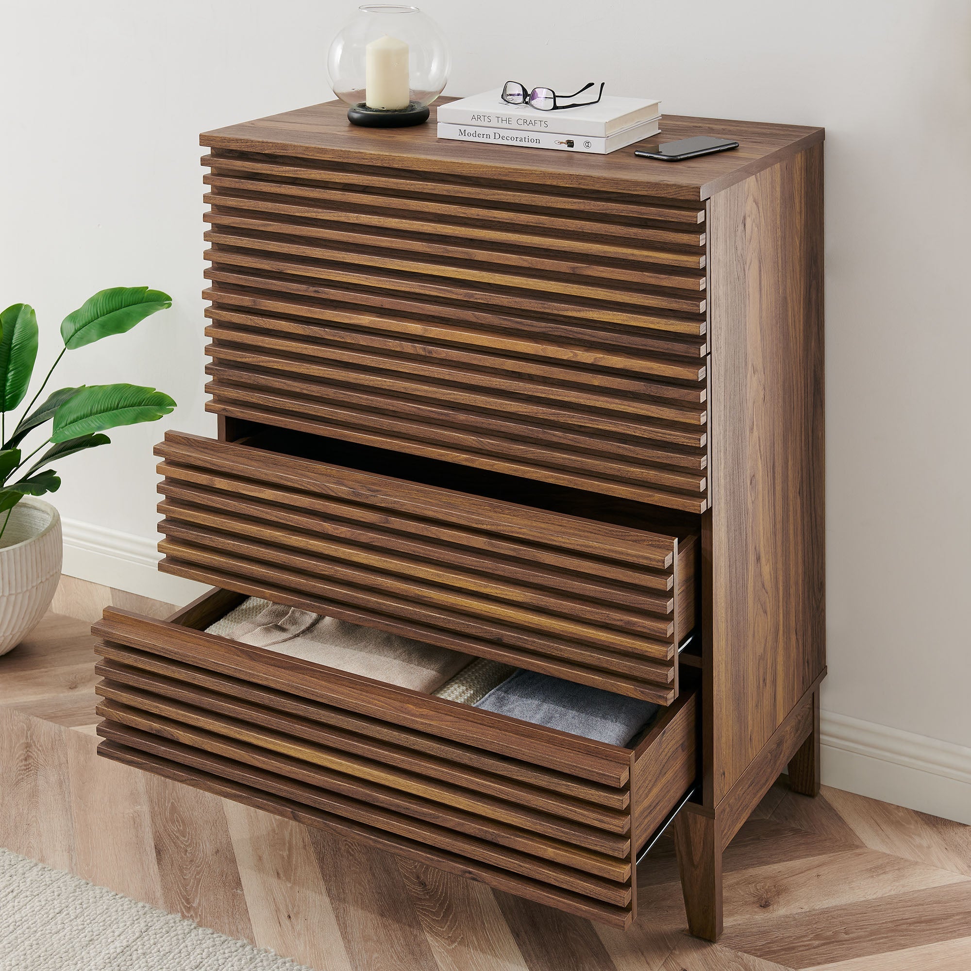 Render 4-Drawer Chest By HouseBean