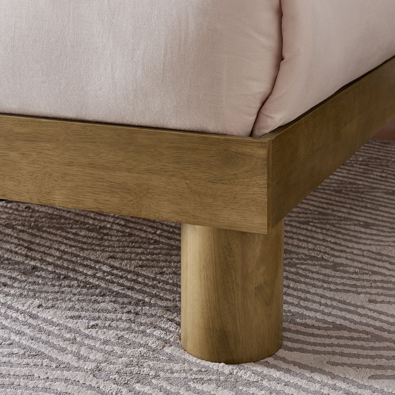 Runa Platform Bed by Modway