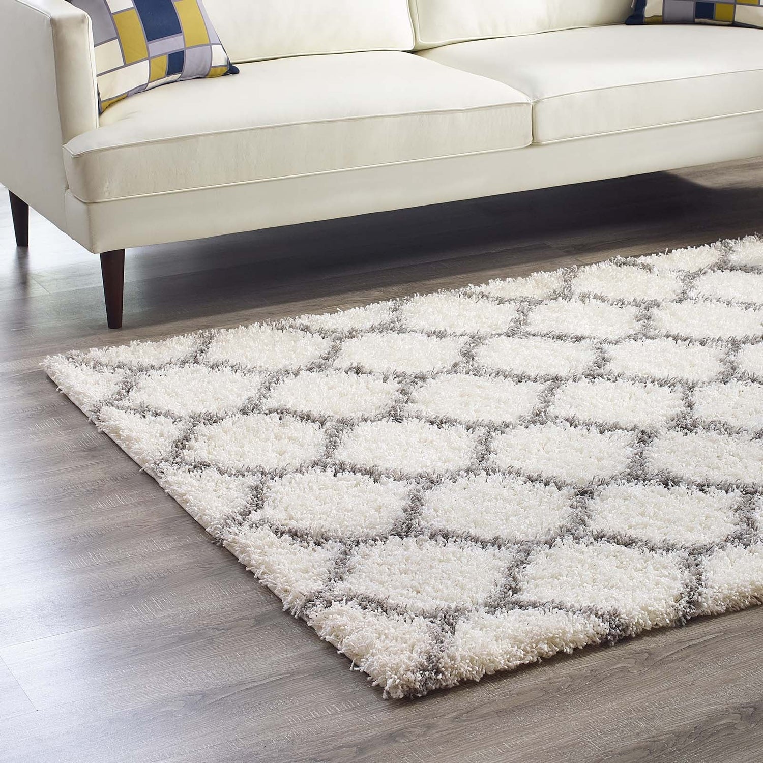 Solvea Moroccan Trellis Shag Area Rug by Modway